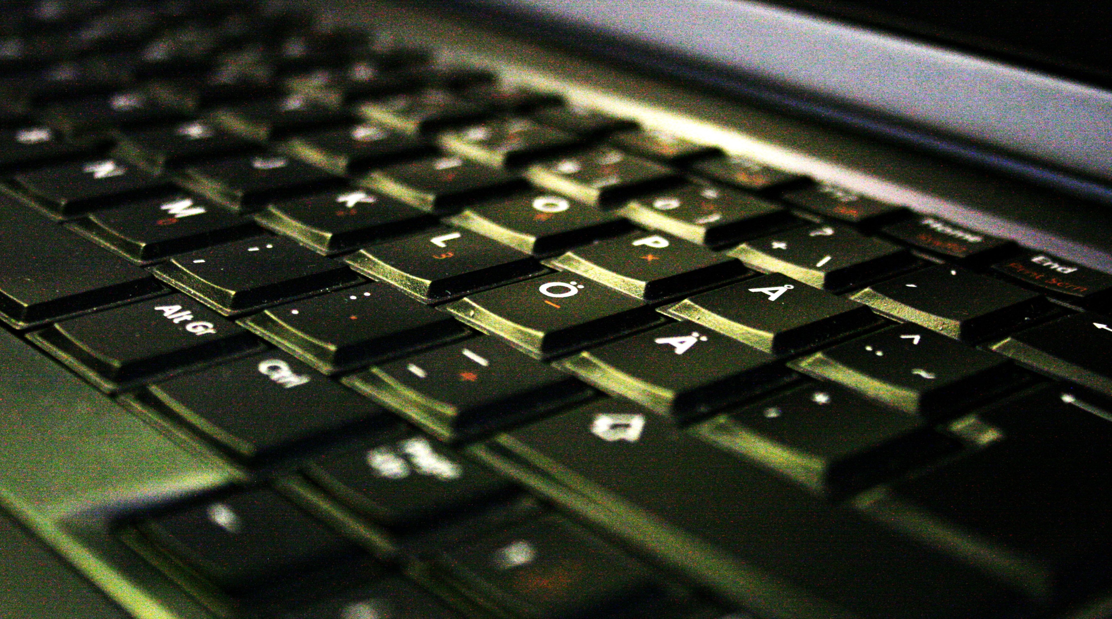 Tangentbord på en bärbar dator.