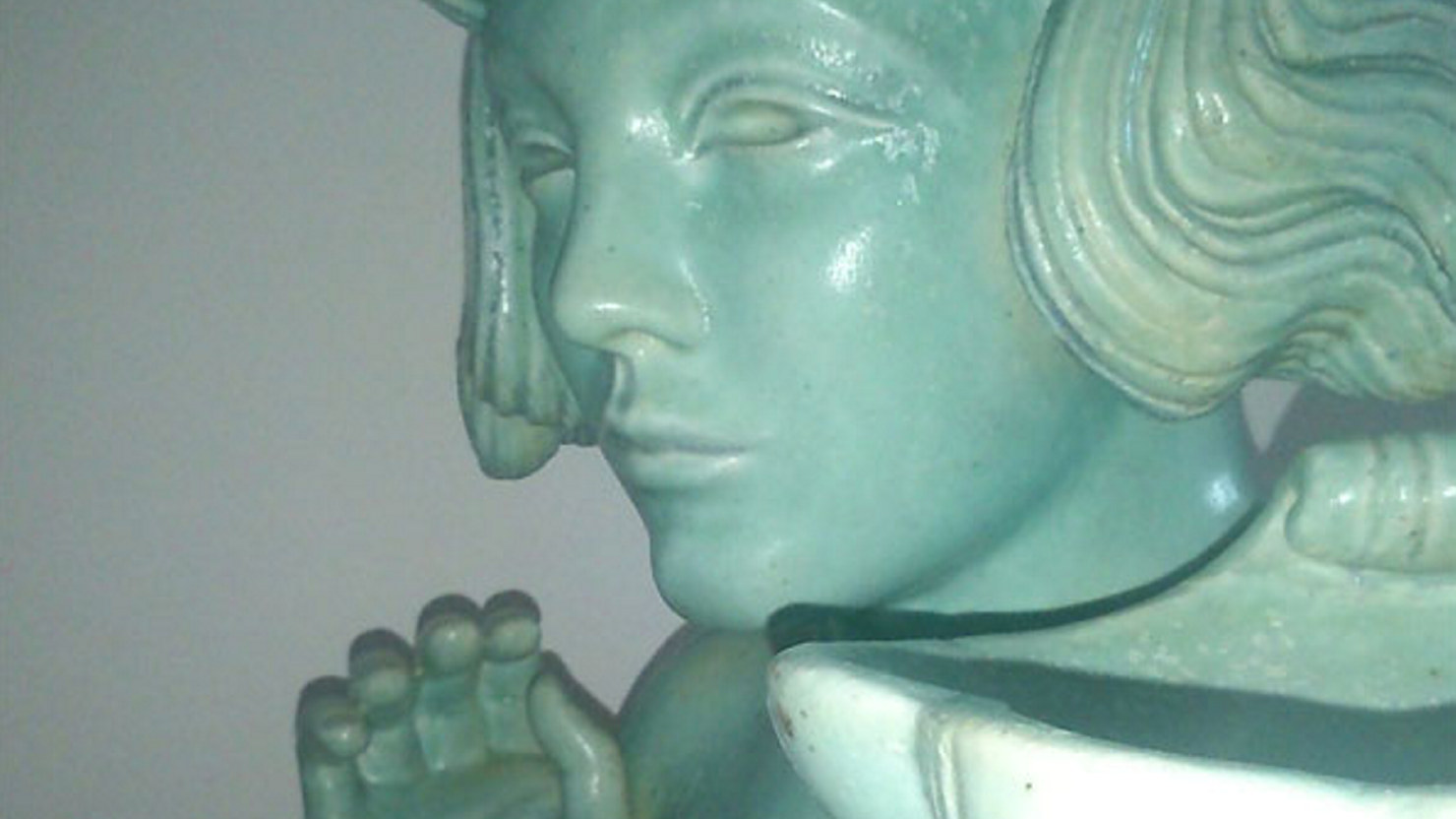 Detalj av sjöjungfrun efter konservering.